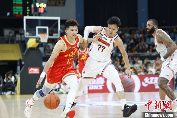 广厦男篮力克广东男篮 迎主场六连胜