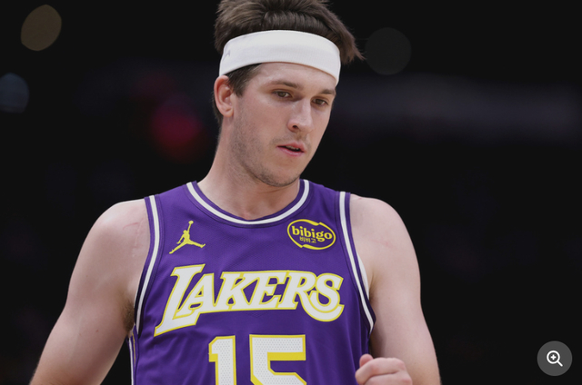 湖人核心里夫斯数据下滑引争议 合同年心态成焦