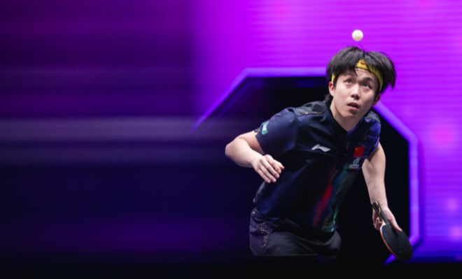 王楚钦速胜弗朗西斯卡 18分钟横扫晋级重庆冠军