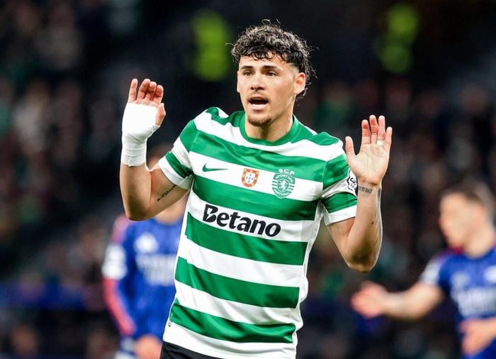 尤文图斯瞄准葡萄牙体育左后卫阿劳霍 替代坎比